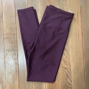 Athleta elation sheen tight leggings 7/8 wine small